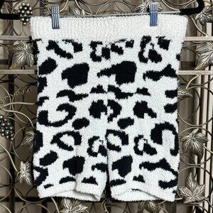 Colsie Girls' Black & White Print Shorts, Size Small - NWOT's